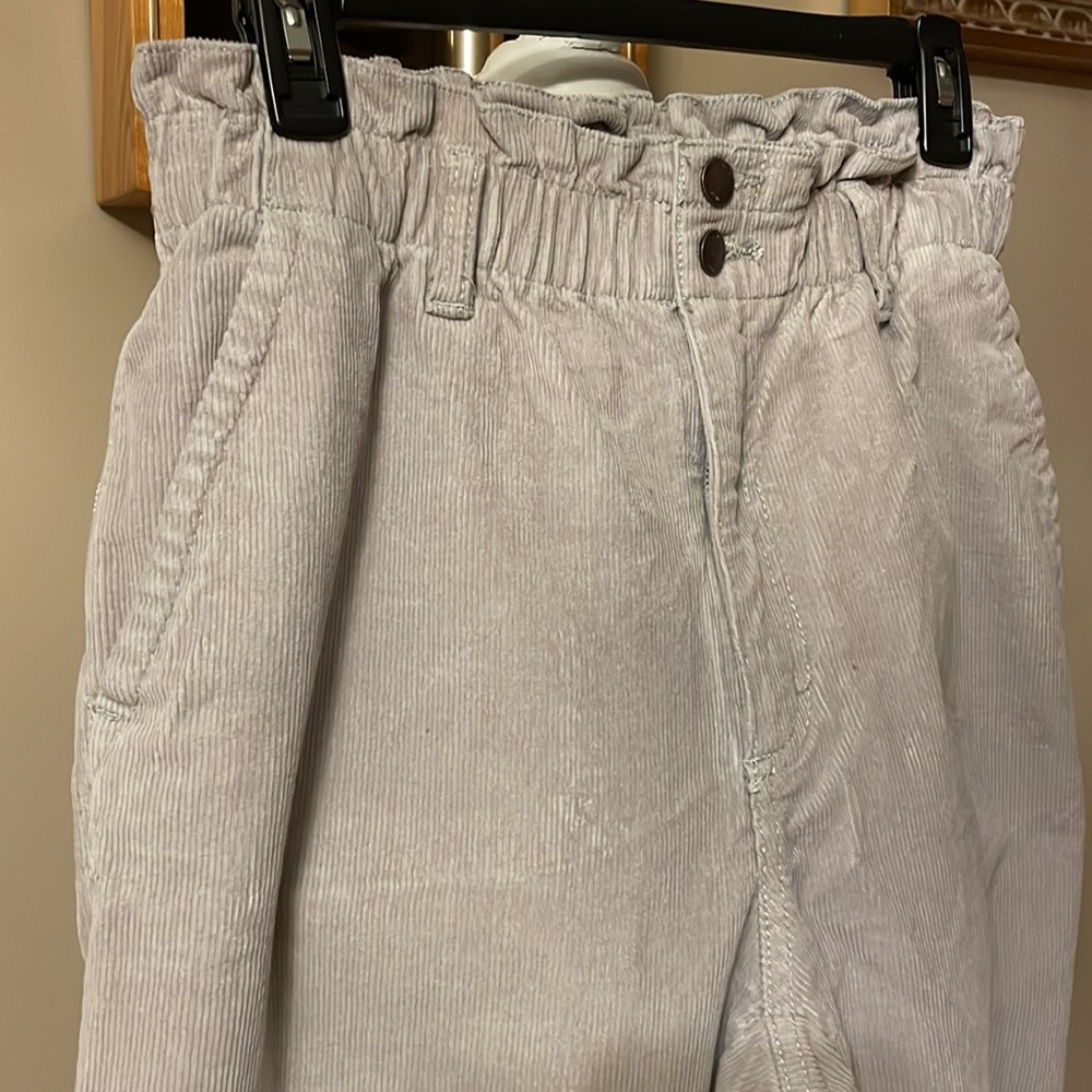 Target- Universal Thread- High-Waisted Corduroy J… - image 3